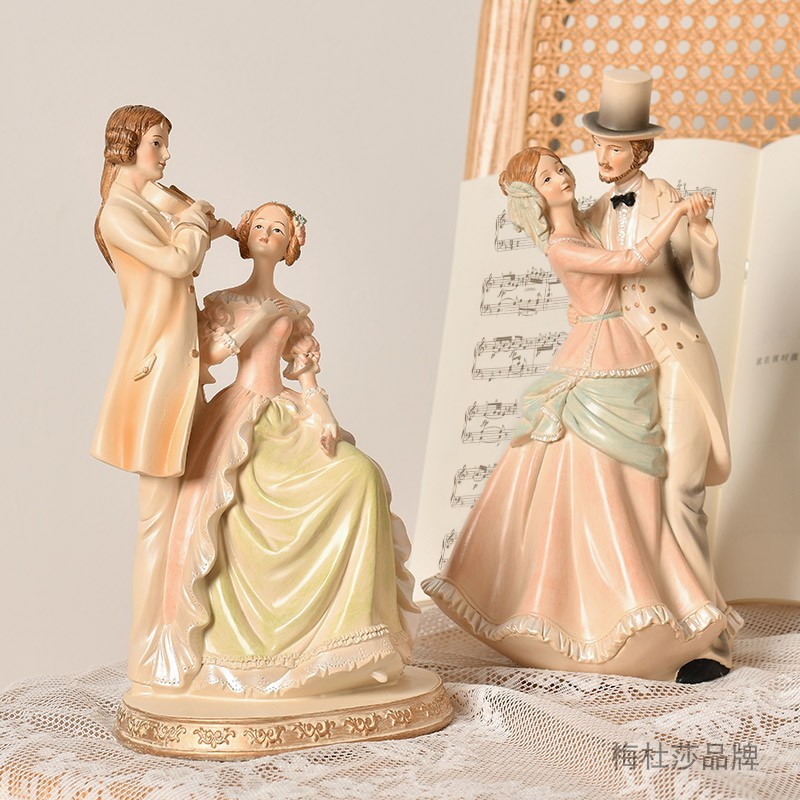European Style Character Ornam - Nutcracker Figurine ulasan dan harga