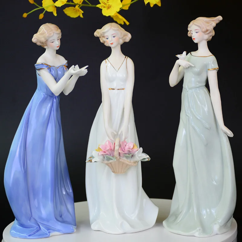 Europe Ceramic Beauty Figurine - Nutcracker Figurine ulasan dan harga