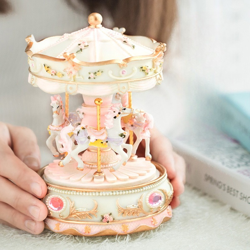 Handmade Resin Carousel Music  - Snow Globe Musical ulasan dan harga